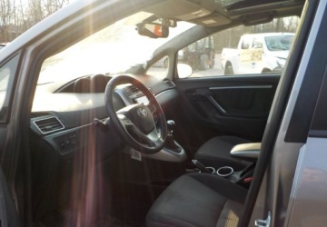 Toyota Verso Minivan Facelifting 1.6 D-4D 112KM 2015 Toyota Verso Doiesel Okazja 1.6 Diesel 112KM, zdjęcie 27