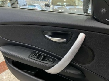 BMW Seria 1 F20-F21 2011 BMW Seria 1 2.0 benzyna M- PAKIET Bardzo ladny stan MOZLIWA ZAMIANA 2.0, zdjęcie 22