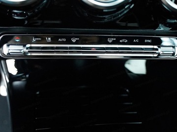 Mercedes Klasa A W177/V177 Hatchback Facelifting 1.3 200 163KM 2025 MERCEDES-BENZ A Klasa 200 AMG Line 1.3 (163KM) 2025, zdjęcie 11