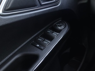 Ford B-MAX 1.0 EcoBoost 100KM 2017 Ford B-Max 1.0 EcoBoost, Klima, Klimatronic, zdjęcie 16