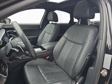 Audi A8 D5 Sedan Facelifting 3.0 55 TFSI 340KM 2023 Audi A8 pneumatyka, panoramiczny dach, kamery 360, BO, head up 3.0 Benzyna, zdjęcie 10