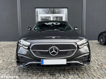 Mercedes Klasa E W214 Sedan 2.0 220d 197KM 2025 Mercedes-Benz Klasa E Mercedes-Benz Klasa E 220 d 9G-TRONIC Edition AMG Li, zdjęcie 1