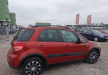 Suzuki SX4 I Hatchback 1.6 i 16V VVT 107KM 2007 Suzuki SX4 Suzuki SX4 1.6 Benzyna 107KM, zdjęcie 3