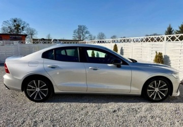 Volvo S60 III 2021 Volvo S60 Volvo S60 2.0 Hybryda 250KM, zdjęcie 32