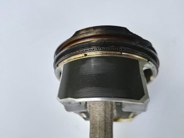 BMW E90 E91 E92 поршневой шатун N55 335i