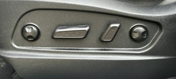 Kia Carens IV Minivan 1.7 VGT CRDi 141KM 2016 Kia Carens Panorama, Navi, Kamera, Grzane fot. Hak, zdjęcie 28