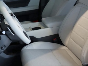 Hyundai Santa Fe V 1.6 T-GDI HEV 215KM 2025 Santa Fe 1.6 T-GDI HEV Executive 2WD aut 215KM 2025, zdjęcie 3