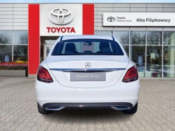 Mercedes Klasa C W205 Limuzyna Facelifting 1.6 C160 129KM 2019 Mercedes-Benz Klasa C Mercedes-Benz Klasa C Salon PL 1.6 Benzyna 129KM, zdjęcie 8