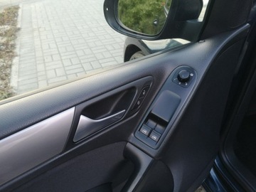 Volkswagen Golf VI Hatchback 5d 1.4 80KM 2009 Volkswagen Golf 1.4 MPI 80KM Klimatyacja Webasto, zdjęcie 10