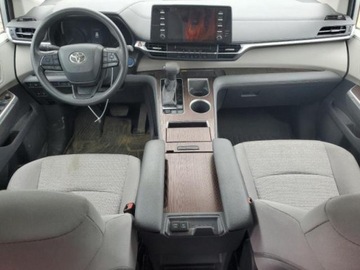 Toyota Sienna III 2022 Toyota Sienna le, 2022r., 2.5L 2.5 Hybryda 245KM, zdjęcie 6