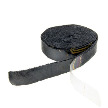 Лента Madelin устраняет скрип пластика и ленты для кабелей.