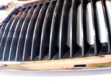Гриль-трубач фронт Skoda Octavia II MK2 2004-2008 Хром черный хром