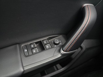 Seat Leon IV 2021 Seat Leon 1.5TSI 150KM FR FV23 DSG Full LED Navi System Pakiet wspomagania, zdjęcie 8