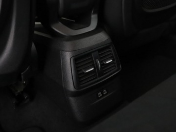 BMW Seria 2 F22-F23-F45-F46 Active Tourer Facelifting 225xe 224KM 2019 BMW 225 PHEV full LEd automat navi klima auto, zdjęcie 34