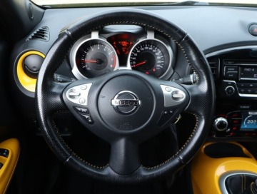 Nissan Juke I SUV Facelifting 1.2 DIG-T (Euro 6) 115KM 2017 Nissan Juke 1.2 DIG-T, Salon Polska, Klima, zdjęcie 19