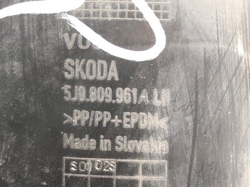 PODBĚH LEVÝ PŘEDNÍ SKODA ROOMSTER 5J0809961A MINIVAN 06-15