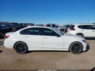 BMW Seria 3 G20-G21 2021 BMW Seria 3 330e, 2021r., 2.0L 2.0 Benzyna 180KM, zdjęcie 4