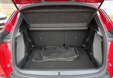 Peugeot 2008 II SUV 1.2 PureTech 130KM 2023 Peugeot 2008 GT 2024r EAT8 1.2 Benzyna 130KM, zdjęcie 6