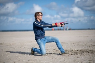 PLKB Hype Play 1,3-метровый тренировочный кайт с ремнями