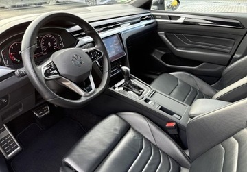 Volkswagen Arteon Fastback Facelifting 2.0 TDI 200KM 2022 Volkswagen Arteon Arteon 2.0 TDI 4Motion R-Line DSG - diesel, naped 4x4, 5, zdjęcie 10