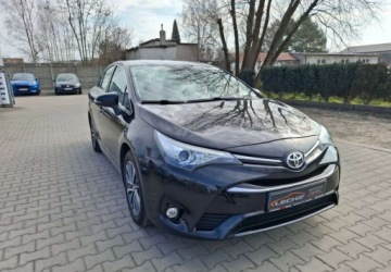 Toyota Avensis III Sedan Facelifting 2015 2.0 D-4D 143KM 2017 Toyota Avensis Toyota Avensis 2.0 Diesel 143KM, zdjęcie 7