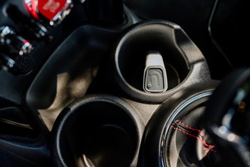 GPS-локатор + пожизненная SIM-карта Все страны ЕС + электронная плата за проезд