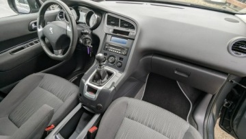 Peugeot 5008 I Minivan 1.6 HDi FAP 115KM 2013 Peugeot 5008 1.6HDi 115PS OPŁACONY Bezwypadkowy, zdjęcie 18