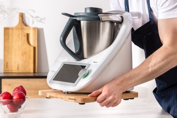 PODSTAWKA POD THERMOMIX DREWNIANA BUK TM5 TM6