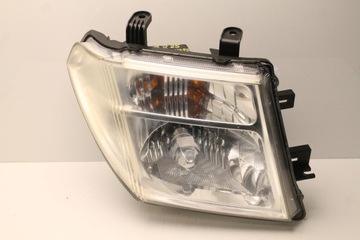 PATHFINDER III R51 NAVARA D40 05R- REFLEKTOR PRAWY LAMPA PRAWA PRZÓD XENON