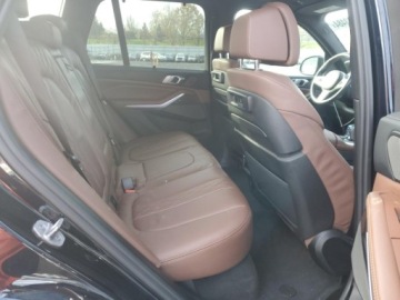 BMW X5 G05 2023 BMW X5 M50I 2023 4.4l 4.4 Benzyna 523KM, zdjęcie 10