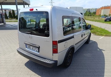 Opel Combo C Van 1.3 CDTI ecoFLEX 75KM 2010 Opel Combo Opel Combo 1.2 Diesel 75KM, zdjęcie 5