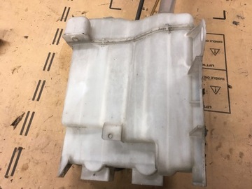 бачок омывателя AVENSIS VERSO