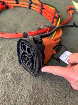 2545408425 Розетка для зарядки Mercedes EV EQB