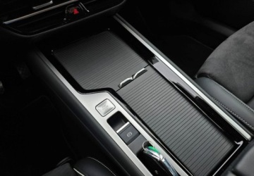 Volkswagen Passat B8 Variant Facelifting 2.0 TDI SCR 150KM 2024 Volkswagen Passat Variant Bogata wersja - Masaze - Virutal Cockpit - Alcan, zdjęcie 22