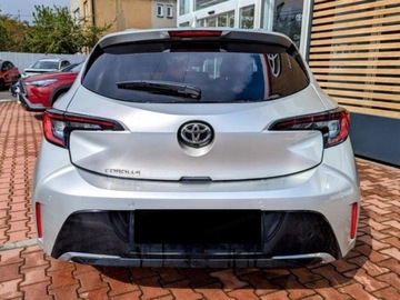 Toyota Corolla XII Hatchback Facelifting 2.0 Hybrid Dynamic Force 196KM 2024 Od ręki - Style 2.0 Hybrid Dynamic Force 196KM | Podgrzewane fotele!, zdjęcie 3
