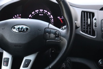 Kia Sportage III SUV 1.6 GDI 135KM 2013 Kia Sportage 1.6 GDI, Klima, Tempomat, Parktronic, zdjęcie 17
