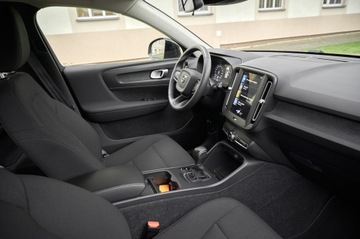 Volvo XC40 Crossover Facelifting 1.5 T2 129KM 2022 XC40__ MODEL PO LIFTINGU __44000 PRZEBIEG __100% BEZWYPADKOWY, zdjęcie 30