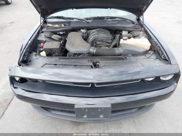 Dodge Challenger III 2023 Dodge Challenger DODGE CHALLENGER SXT 3.6 Benzyna 303KM, zdjęcie 12