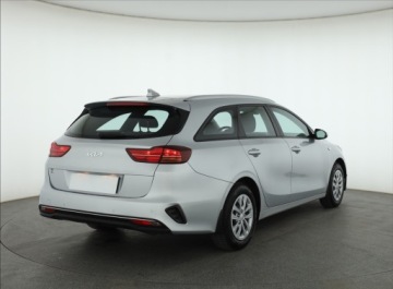 Kia Ceed III Kombi Facelifting 1.5 T-GDI 160KM 2022 Kia Ceed 1.5 T-GDI, Salon Polska, 1. Właściciel, zdjęcie 4