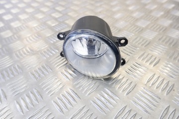 HALOGEN PRAVÝ PŘEDNÍ LEXUS GS (_L1_) 812100D042 3.5L HYBRID 217KW 2012