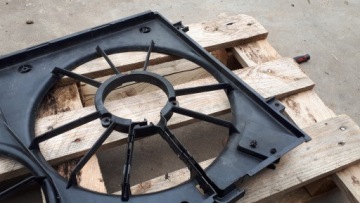 S3 8P A3 КОРПУС ВЕНТИЛЯТОРА 1K0121207AQ 2.0 TFSI