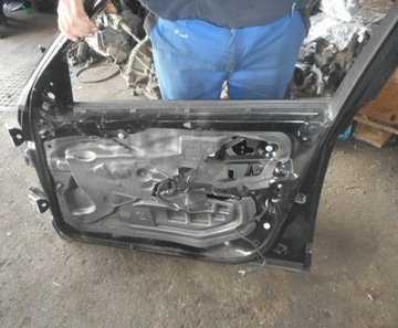 BMW X3 E83 07R DVEŘE PRAVÉ PŘEDNÍ