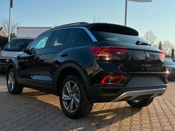 Volkswagen T-Roc I SUV Facelifting 1.5 TSI ACT 150KM 2024 Volkswagen T-Roc Life Plus 1.5 TSI 150KM DSG, zdjęcie 3