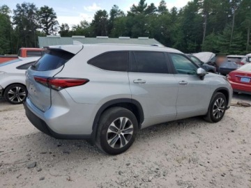 Toyota Highlander III 2023 Toyota Highlander L 2023 2.4l 2.4 Benzyna 265KM, zdjęcie 3