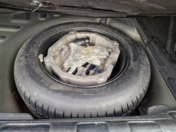 Citroen C5 III Tourer 2.0 HDi FAP 136KM 2009 Citroen C5 2.0 HDI 136 KM, Automat, Klimatyzacja,, zdjęcie 28