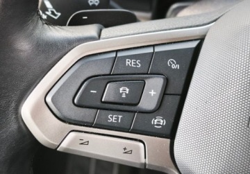 Volkswagen Multivan T7 Van L1 2.0 TDI 150KM 2024 Volkswagen Multivan L2, polskory 7 osobowy, ACC, LED Matrix, Kamera, 1 wl, zdjęcie 22