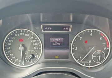 Mercedes Klasa A W176 Hatchback 5d 1.5 180 CDI BlueEFFICIENCY 109KM 2014 Mercedes-Benz Klasa A 1.5 Diesel 109KM, zdjęcie 14