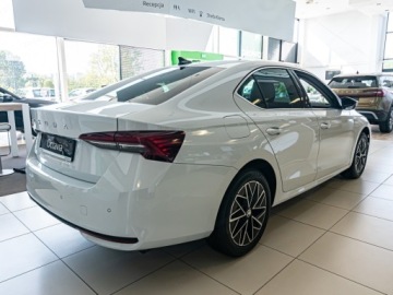 Skoda Octavia IV Liftback 1.5 TSI EVO 150KM 2026 Octavia Selection Edition 130 1.5 TSI mHEV DSG 150KM 2026, zdjęcie 3