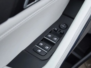 BMW X6 G06 SUV Facelifting 3.0 40d 352KM 2025 BMW X6 xDrive40d Sport Suv 3.0 (352KM) 2025, zdjęcie 9