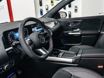 Mercedes GLA II Off-roader Facelifting 1.3 200 163KM 2025 MERCEDES-BENZ GLA 200 AMG Line Suv 1.3 (163KM) 2025, zdjęcie 5